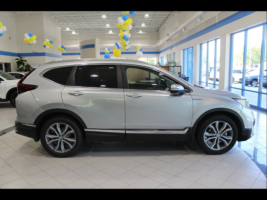 Used 2020 Honda CR-V Touring image 4