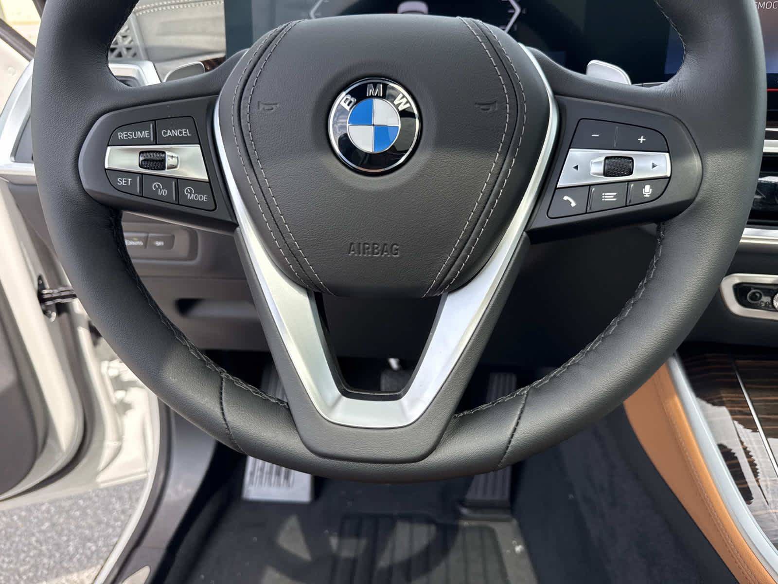 Used 2026 BMW X5 xDrive40i AWD/4WD image 18