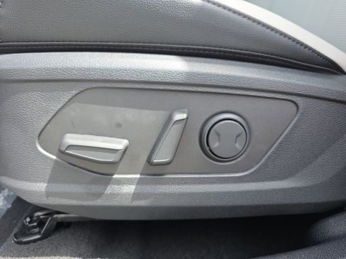 New 2026 Kia Sportage EX w/ EX Panorama Roof Package image 22