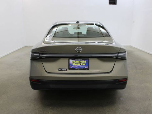 New 2026 Nissan Sentra SV w/ Floor Mat Package image 4