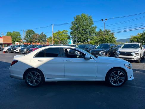 Used 2020 Mercedes-Benz C 300 4MATIC Sedan image 6