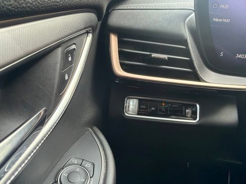 Used 2025 Buick Envision Sport Touring AWD/4WD image 26