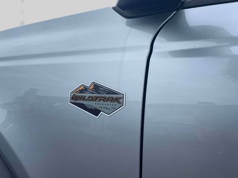 Used 2023 Ford Bronco Wildtrak AWD/4WD image 12