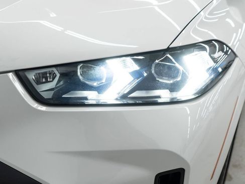 Used 2025 BMW X5 xDrive40i w/ M Sport Package image 53