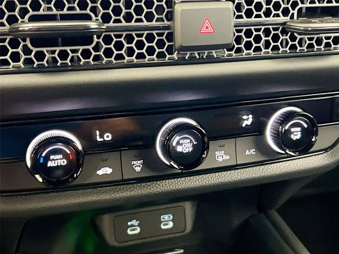 New 2026 Honda HR-V Sport image 17