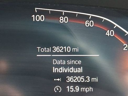 Used 2022 BMW X7 xDrive40i w/ Premium Package image 25