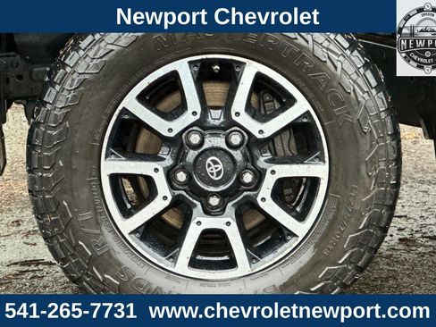 Used 2015 Toyota Tundra SR5 image 25