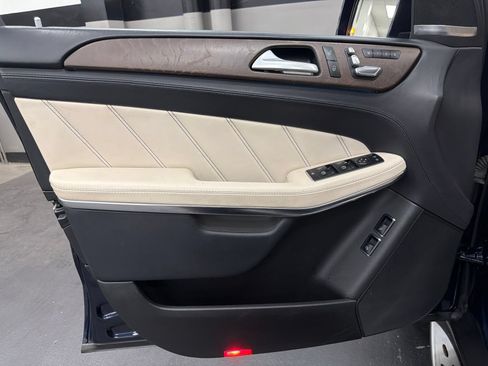 Certified 2019 Mercedes-Benz GLS 63 AMG 4MATIC image 21