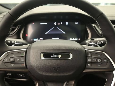 New 2026 Jeep Grand Cherokee L Limited AWD/4WD image 12
