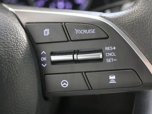 Used 2023 Hyundai Sonata SEL FWD image 12
