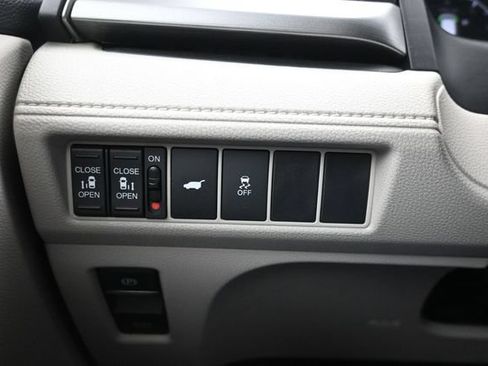 Used 2025 Honda Odyssey EX-L image 30