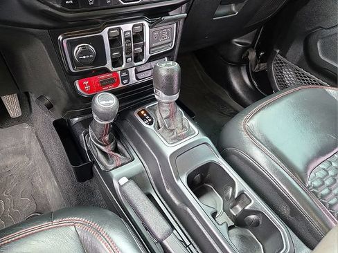 Used 2021 Jeep Wrangler Unlimited Rubicon AWD/4WD image 25