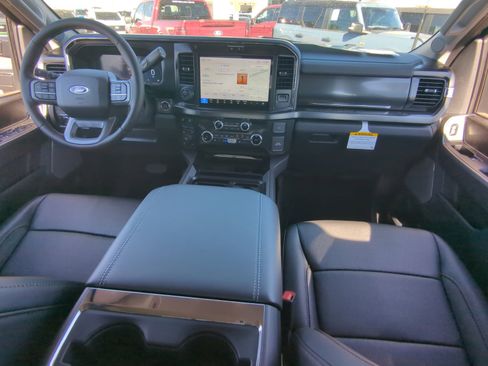 New 2026 Ford F250 Lariat w/ Black Appearance Package image 20