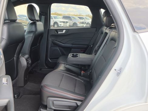 Used 2024 Ford Escape ST-Line w/ Equipment Group 301A image 27