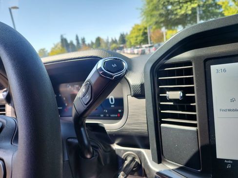 Used 2025 Ford F150 STX AWD/4WD image 21