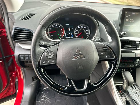 Used 2024 Mitsubishi Eclipse Cross SE image 14