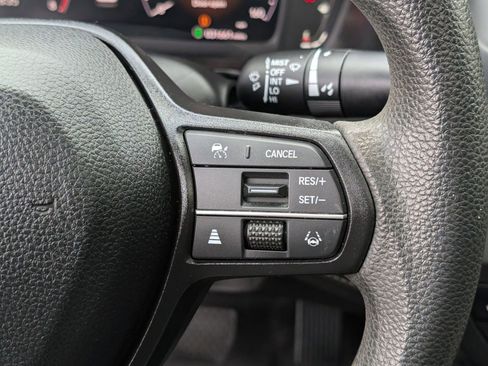 Used 2023 Honda Accord EX image 23