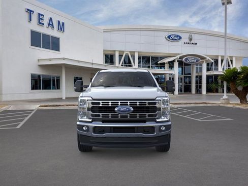 New 2025 Ford F350 XLT image 6