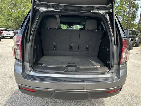 Certified 2022 Chevrolet Tahoe Z71 w/ Z71 Off-Road Package AWD/4WD image 26