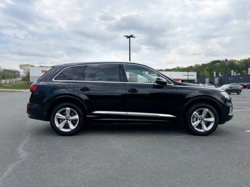 Used 2023 Audi Q7 2.0T Premium Plus w/ Premium Plus Package AWD/4WD image 8