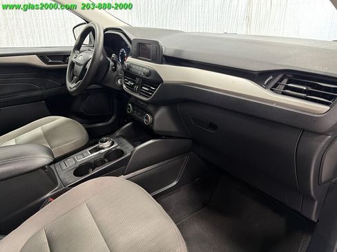 Used 2022 Ford Escape S AWD/4WD image 5