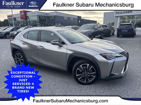 Used 2020 Lexus UX 250h w/ Premium Package image 1