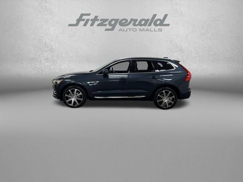 Used 2021 Volvo XC60 T5 Inscription w/ Advanced Package AWD/4WD image 2