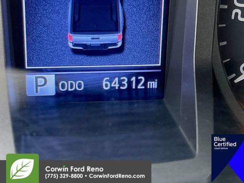 Used 2018 Toyota Tacoma TRD Off-Road AWD/4WD image 15