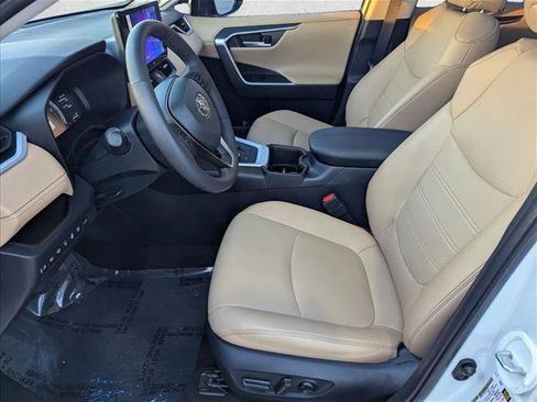 Used 2023 Toyota RAV4 Limited AWD/4WD image 15