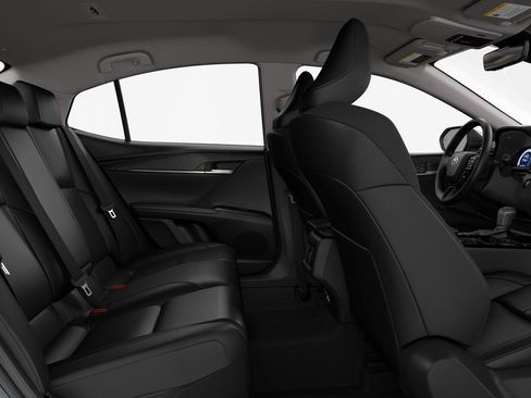 New 2026 Toyota Camry XLE AWD/4WD image 2