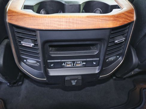 Used 2020 RAM 1500 Limited w/ Trailer Tow Group image 14