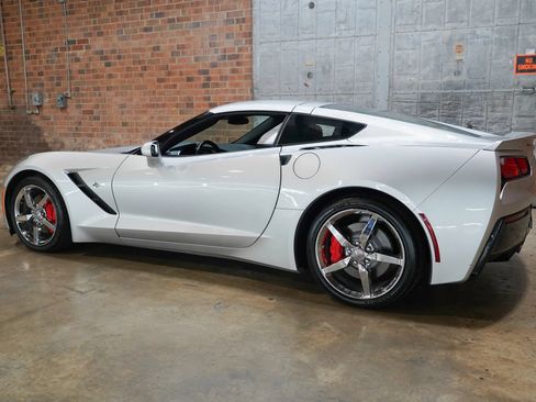 Used 2014 Chevrolet Corvette Stingray Coupe w/ 3LT Preferred Equipment Group RWD image 8
