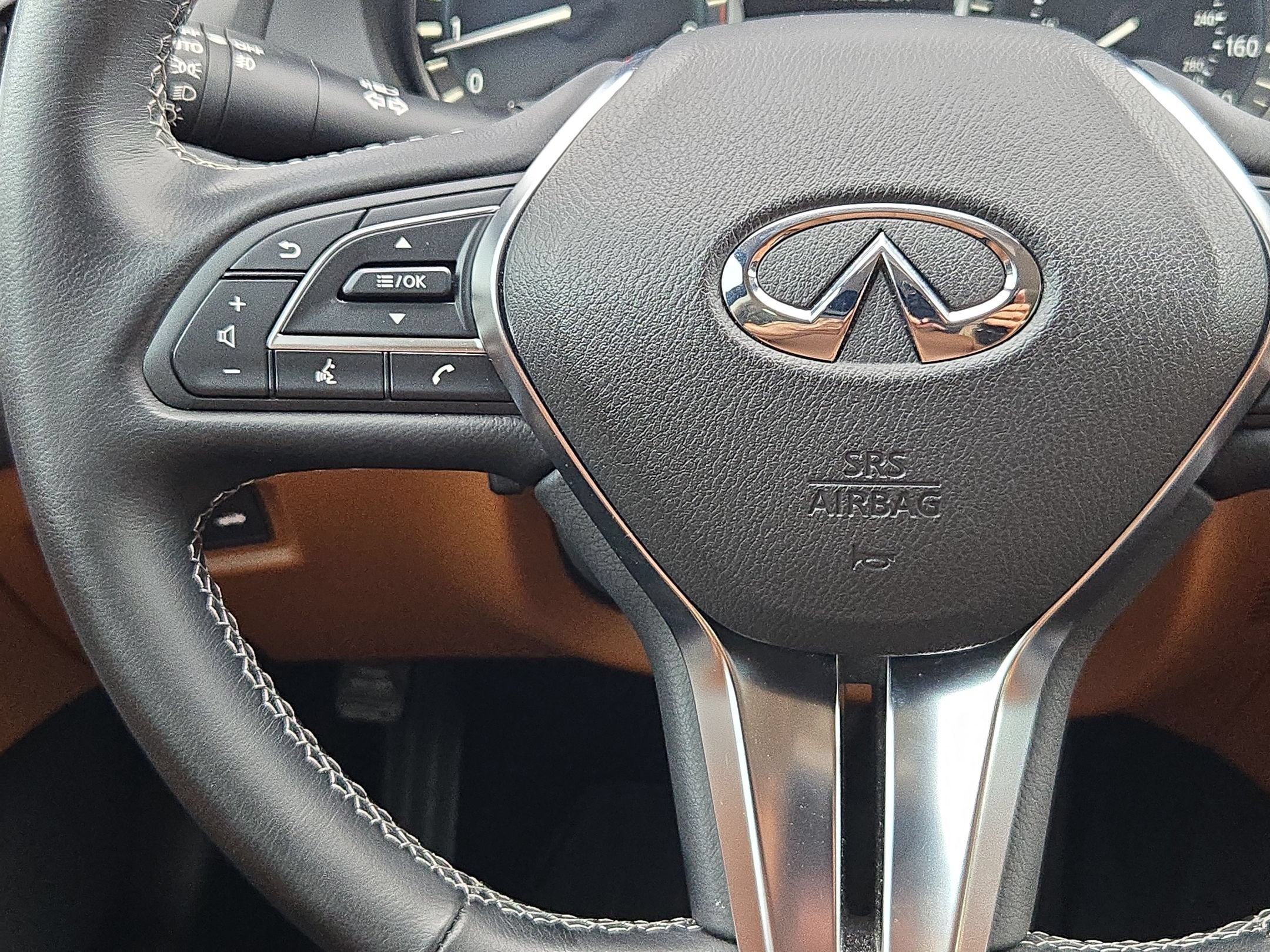 Used 2024 INFINITI Q50 Luxe w/ Cargo Package AWD/4WD image 21