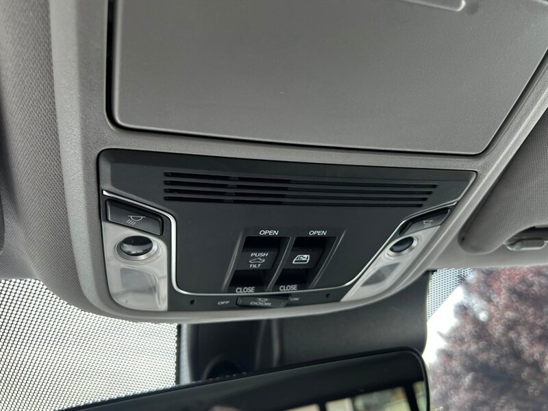 Used 2025 Honda Ridgeline RTL image 44