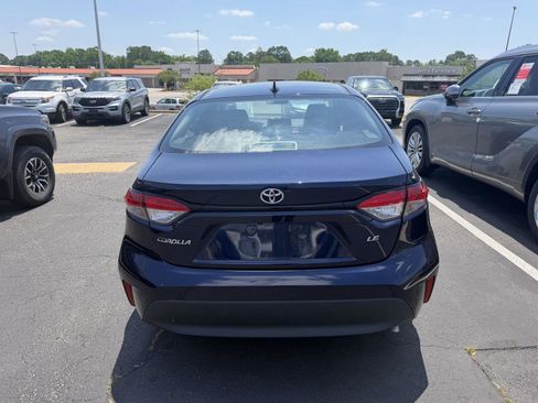 Used 2023 Toyota Corolla LE FWD image 6