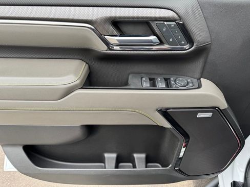 Used 2024 Chevrolet Silverado 2500 ZR2 w/ ZR2 Bison Edition image 21