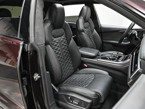 Used 2021 Audi RS Q8 w/ Carbon Optic Package AWD/4WD image 31