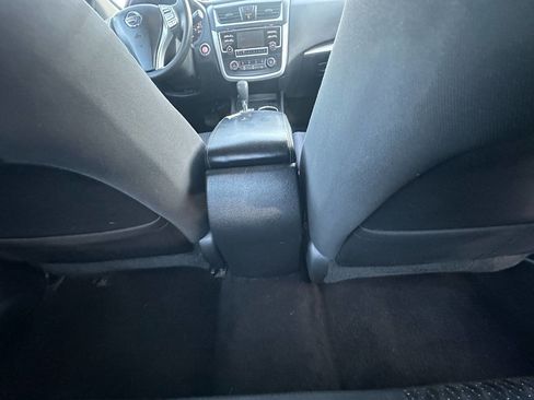 Used 2016 Nissan Altima 2.5 S w/ Power Driver Seat Package image 22