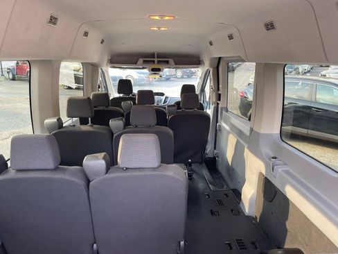 Used 2018 Ford Transit 350 XLT RWD image 24