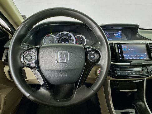 Used 2016 Honda Accord EX-L image 11