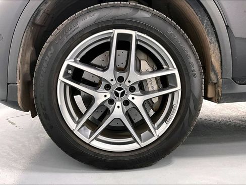 Used 2017 Mercedes-Benz GLC 300 4MATIC image 10