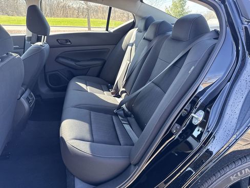 New 2026 Nissan Altima 2.5 SV w/ SV Special Edition Package FWD image 14