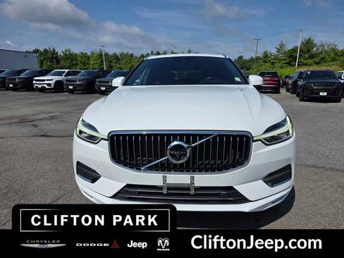 Used 2021 Volvo XC60 T6 Inscription w/ Advanced Package AWD/4WD image 2