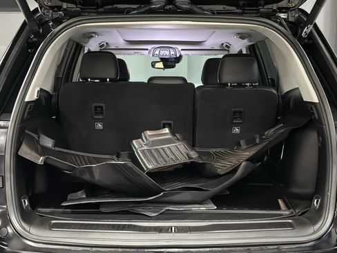 Used 2023 Jeep Grand Cherokee 4WD 4xe image 30