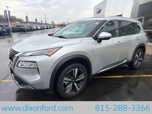 Used 2023 Nissan Rogue SL AWD/4WD image 3