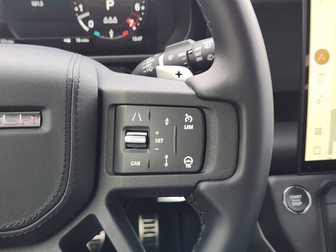 New 2026 Land Rover Defender 90 V8 image 20