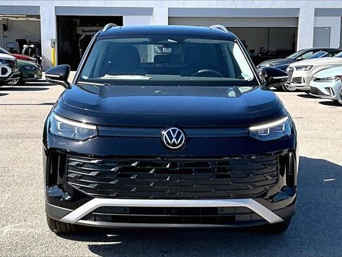 New 2026 Volkswagen Tiguan SE image 10