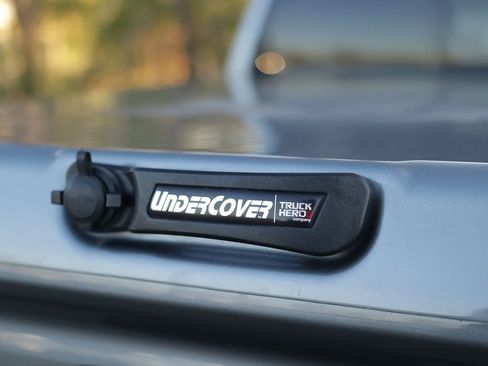 Used 2021 Chevrolet Colorado Z71 RWD image 28