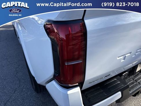 Used 2024 Toyota Tacoma SR5 image 15
