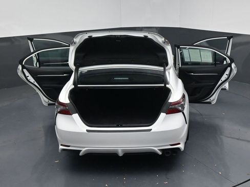 Used 2024 Toyota Camry SE FWD image 20